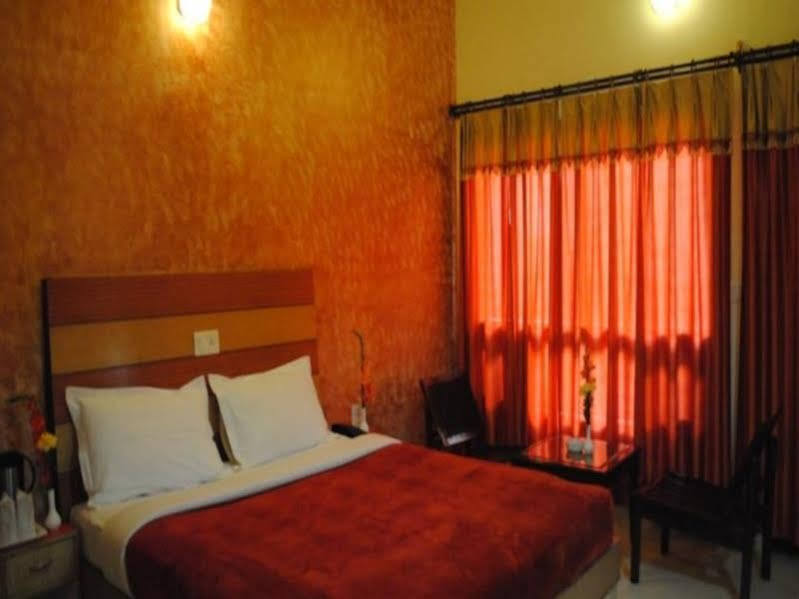 Moon Walk Residency Hotel Dharamshala Exterior foto